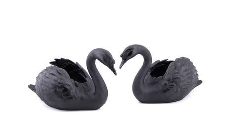DAUM, PAIR OF LIMITED EDITION BLACK SWAN FIGURES