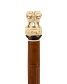 19TH C. CARVED CLASSICAL LIONS WALKING CANE