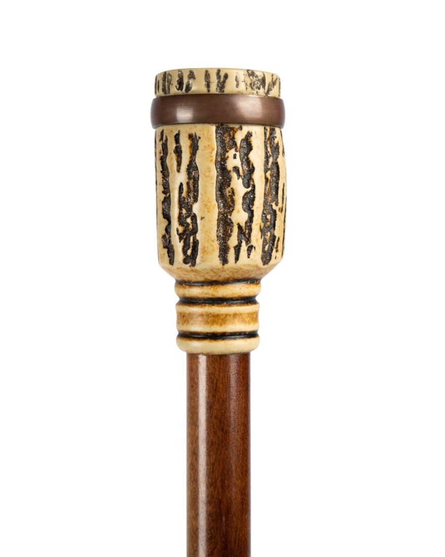 PILL BOX CANE WITH SCRIMSHAW STAG HANDLE (1 of 6)