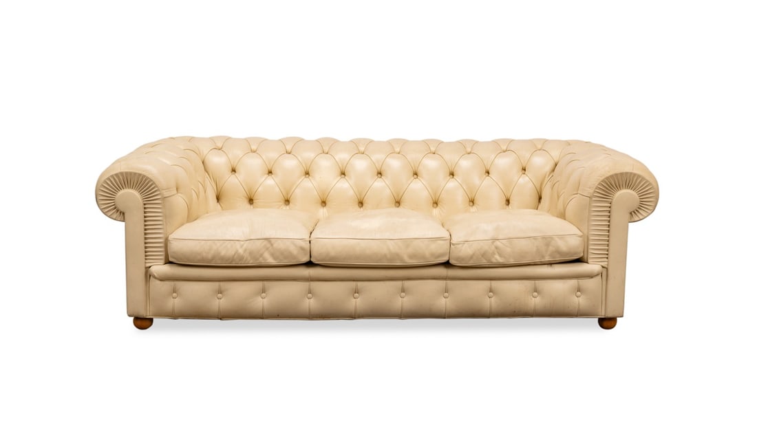 POLTRONA FRAU CREAM LEATHER 'CHESTER' SOFA (1 of 9)