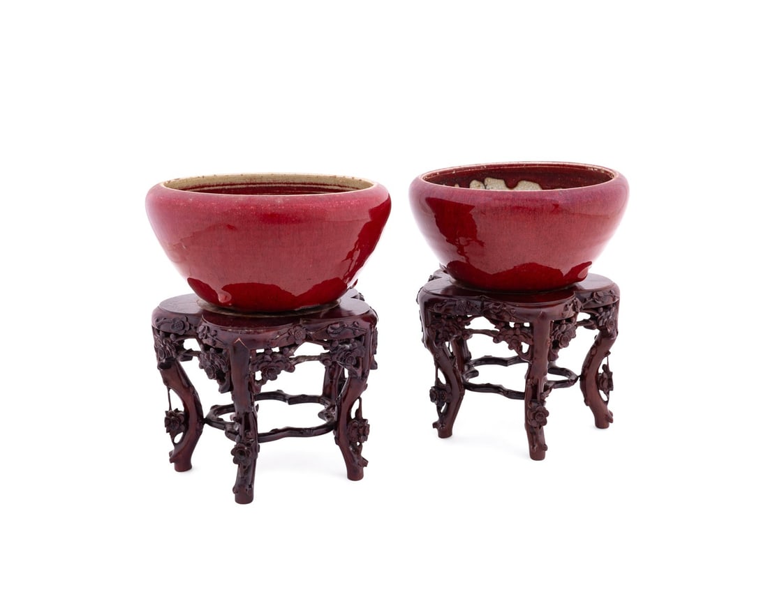 PAIR OF CHINESE SANG DE BOEUF BOWLS ON STANDS (1 of 8)