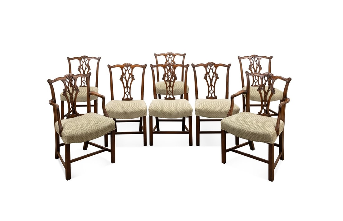 EIGHT CHIPPENDALE STYLE DINING CHAIRS (1 of 4)