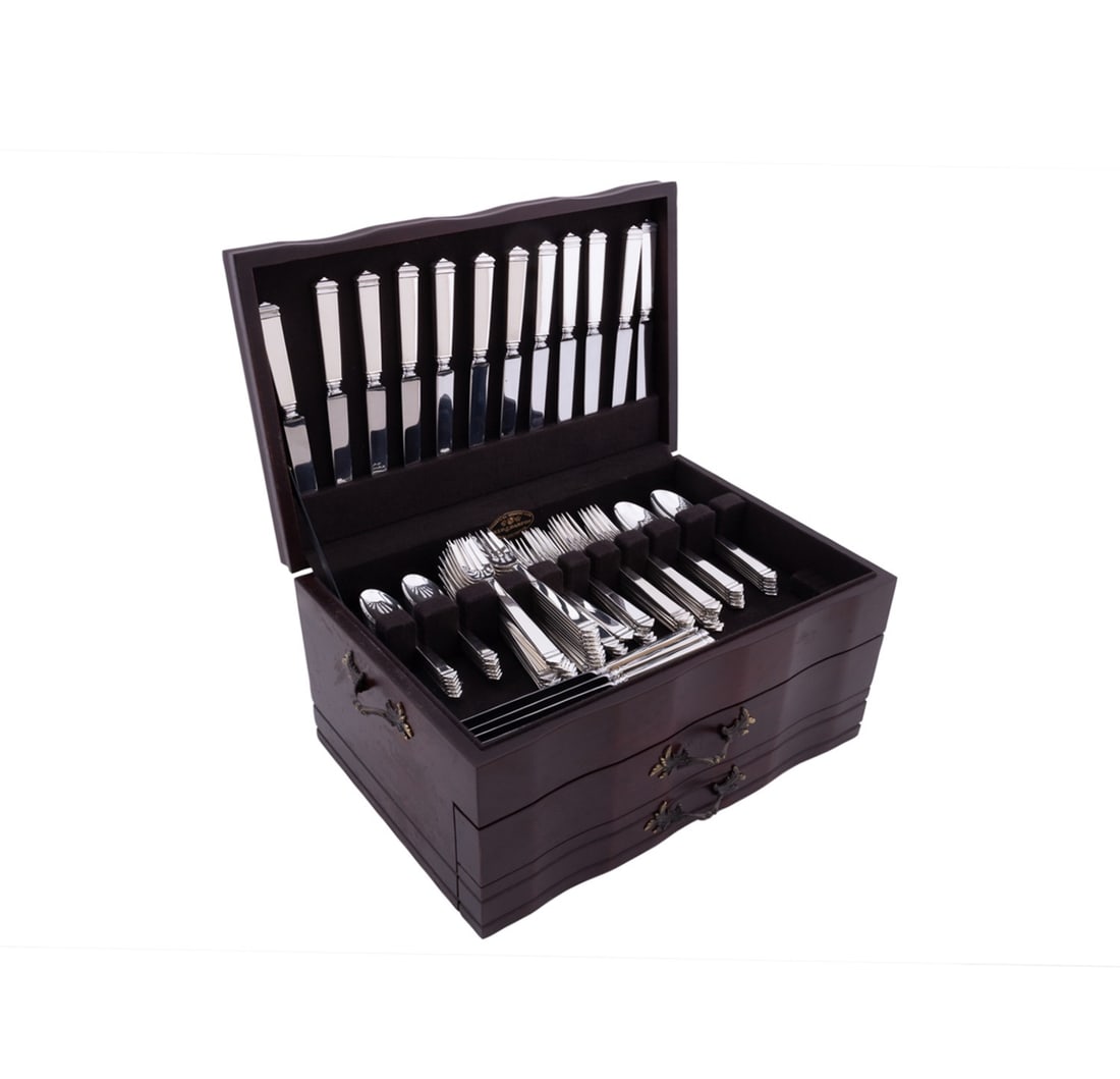 TIFFANY & CO. 'HAMPTON' STERLING FLATWARE FOR 12 (1 of 12)