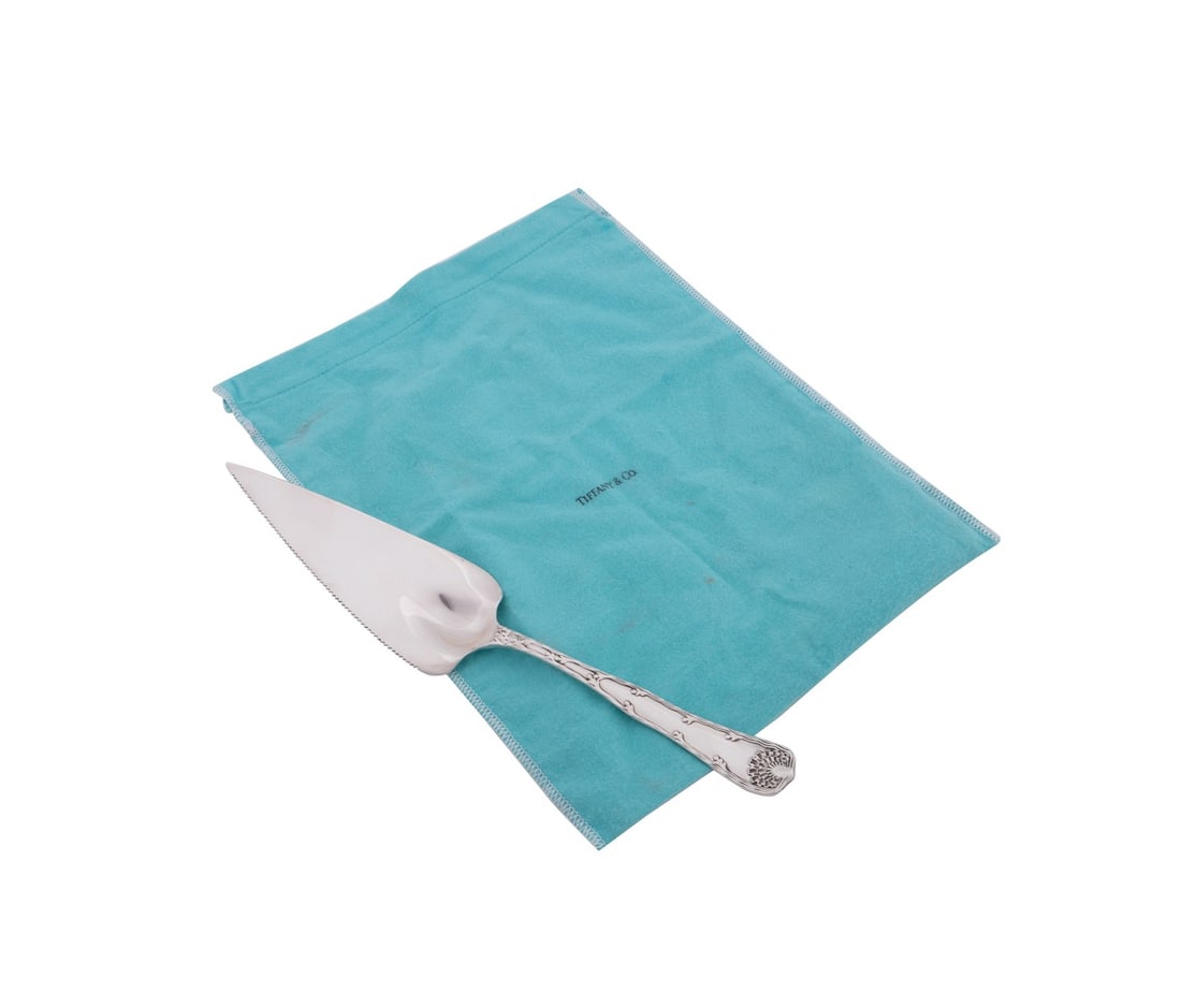 TIFFANY & CO. 'WAVE EDGE' STERLING PASTRY SERVER: Charles T. Grosjean (American, 1841-1888) for Tiffany & Co. (American, founded 1837), marks used 1907-1947. Sterling silver "Wave Edge" (pattern active 1884-1955) pastry server, appropriately marked.