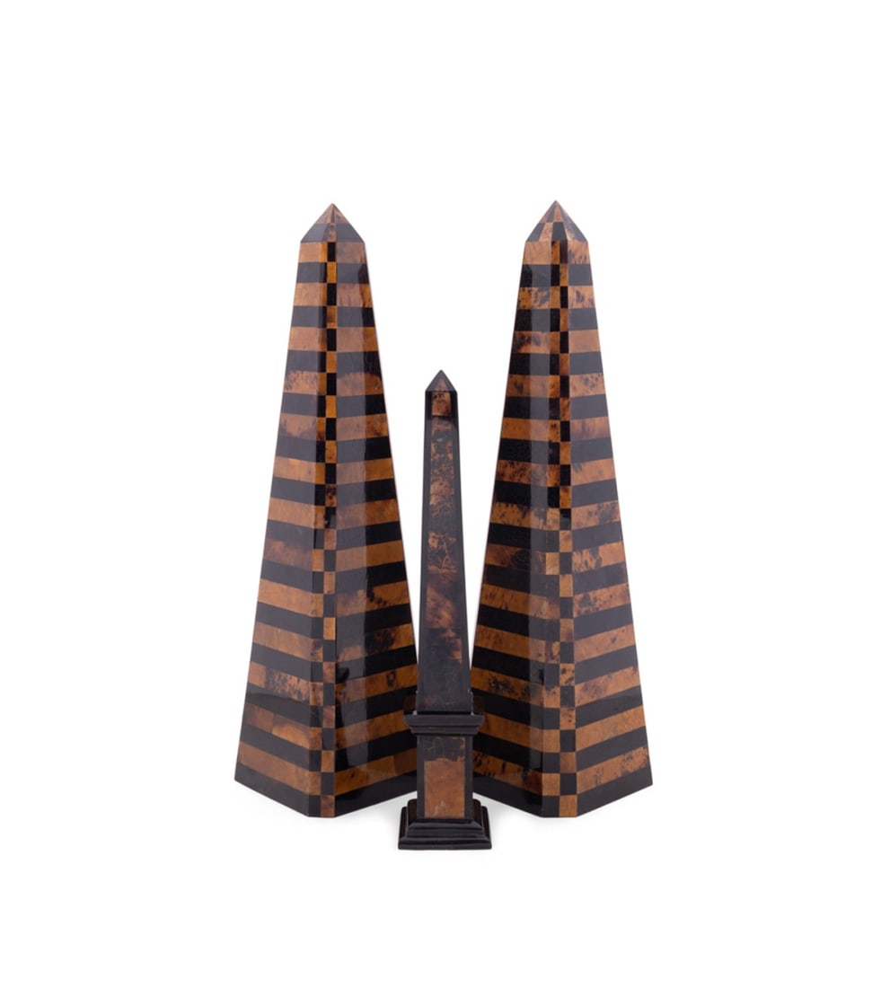 OGGETTI, THREE TAVOLA COLLECTION PENSHELL OBELISKS: Oggetti (Italian, founded 1975), late 20th century. Set of three Tavola collection tessellated penshell obelisks comprising, a pair of obelisks with vertical bands, and a smaller Classical style obeli