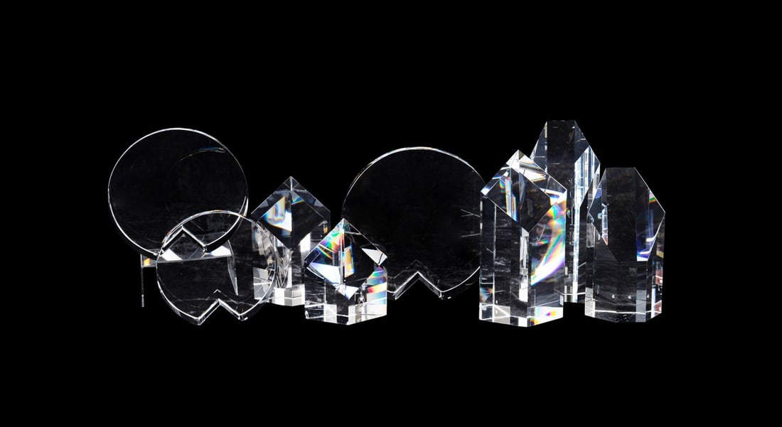 HOYA, EIGHT CRYSTAL TROPHY BLANKS (1 of 15)