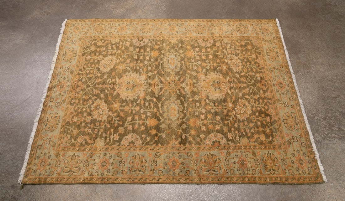 INDIAN 20TH / 21ST CENTURY HANDWOVEN RUG (1 of 4)