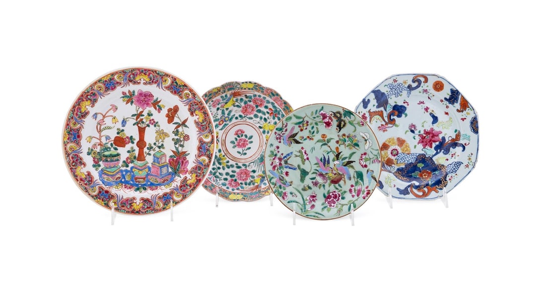 FOUR CHINESE EXPORT PORCELAIN PLATES: Chinese, 19th century. Grouping of four plates comprising one celadon dessert plate (7.5") with black butterfly design, one tobacco leaf pattern plate (9"), one scalloped edge plate with yellow butter