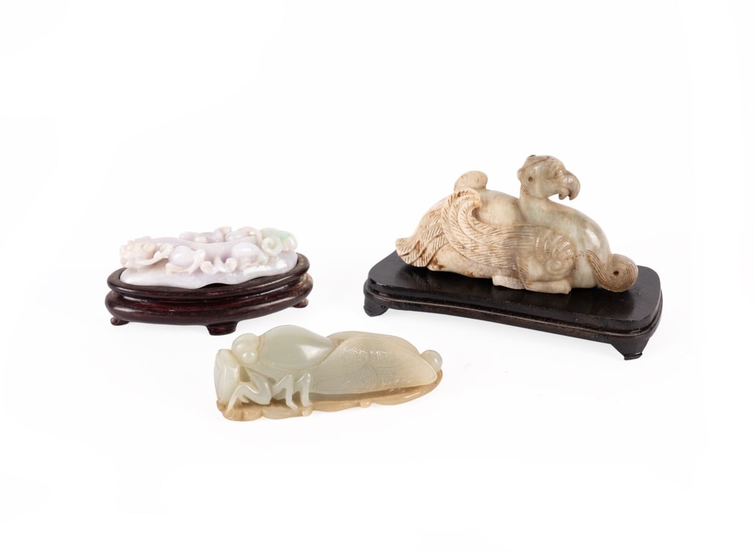 THREE CHINESE JADE CARVED EXOTIC BEASTS (1 of 7)