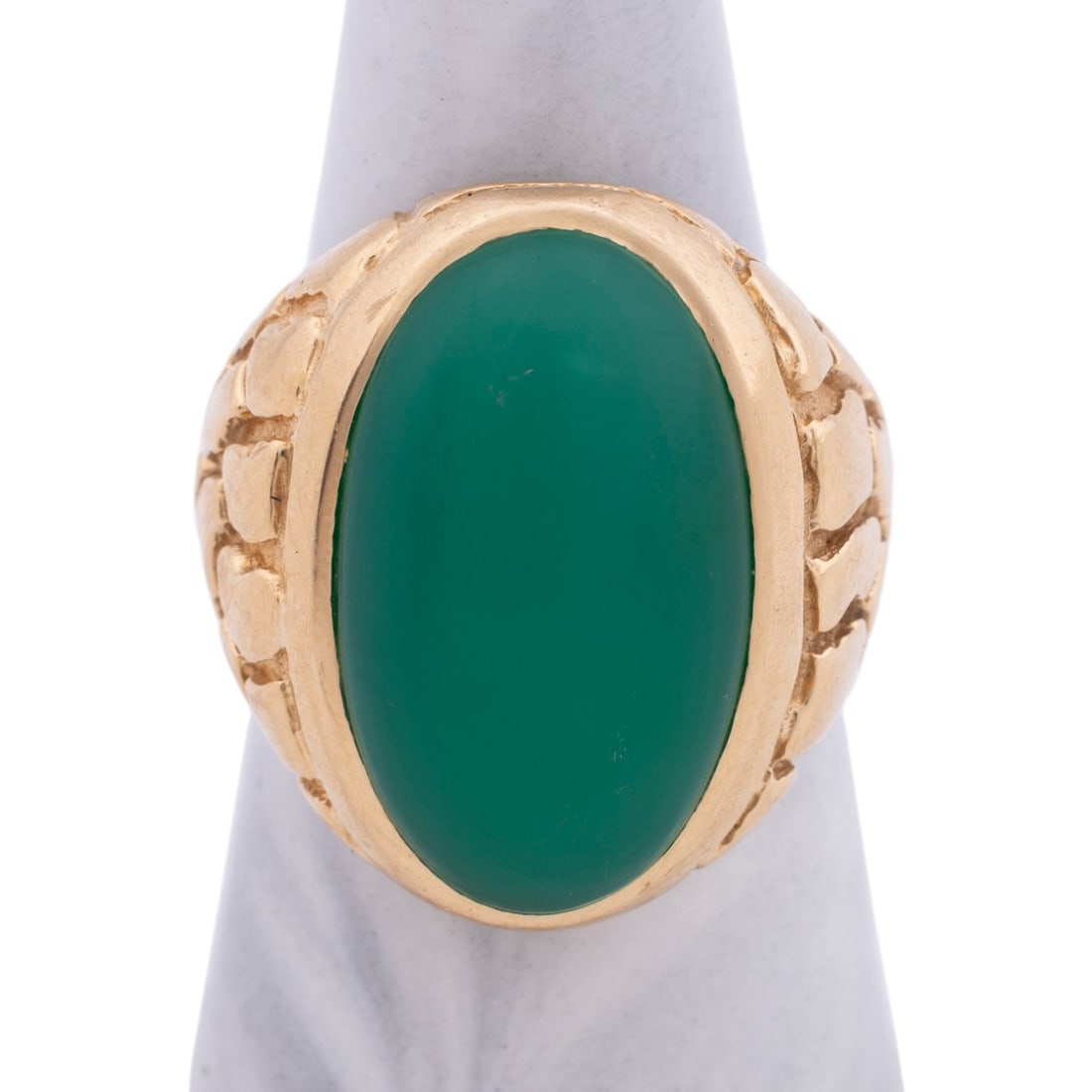 OVAL CHRYSOPRASE & 14K YELLOW GOLD RING (1 of 6)