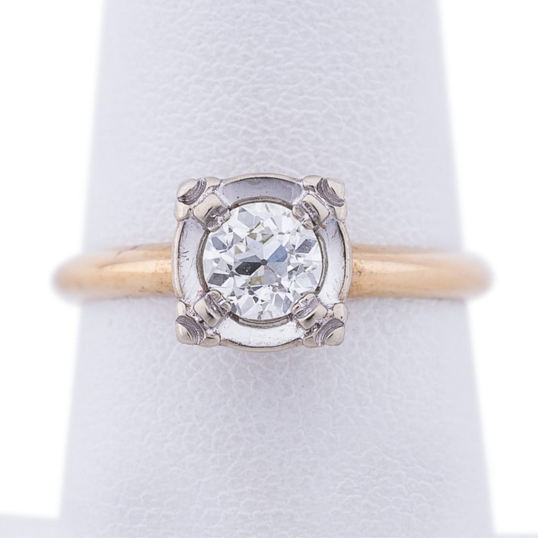 DIAMOND SOLITAIRE RING, 14K YELLOW GOLD BAND (1 of 6)
