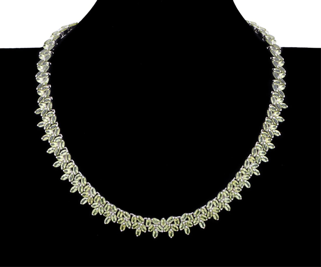 PERIDOT & STERLING SILVER COLLAR NECKLACE (1 of 7)