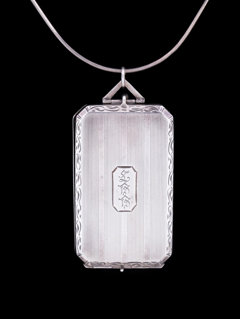 RECTANGULAR STERLING SILVER LOCKET ON CHAIN (1 of 13)