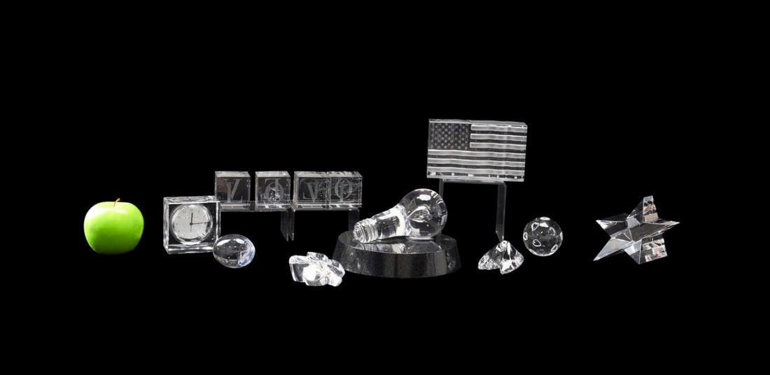 TWELVE STEUBEN/STEUBEN-STYLE CRYSTAL OBJECTS - 2