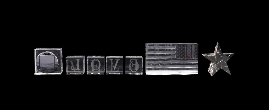 TWELVE STEUBEN/STEUBEN-STYLE CRYSTAL OBJECTS - 8