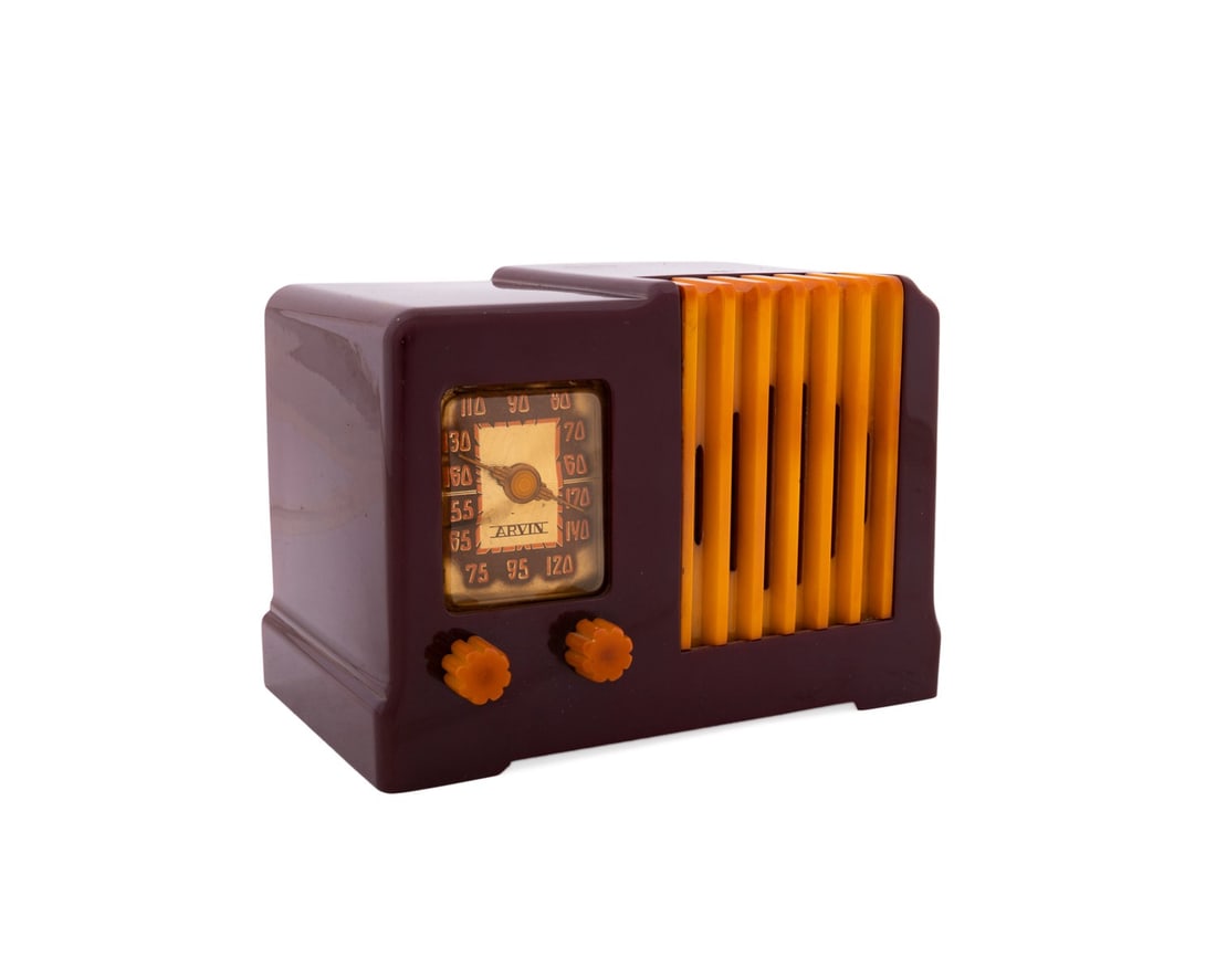 ARVIN MODEL 532 CATALIN MAROON RADIO (1 of 8)