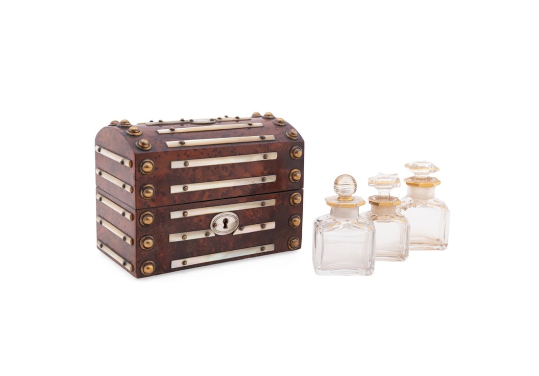 BURLWOOD SCENT BOTTLE CASE & BOTTLES, C. 1850-1880 (1 of 16)