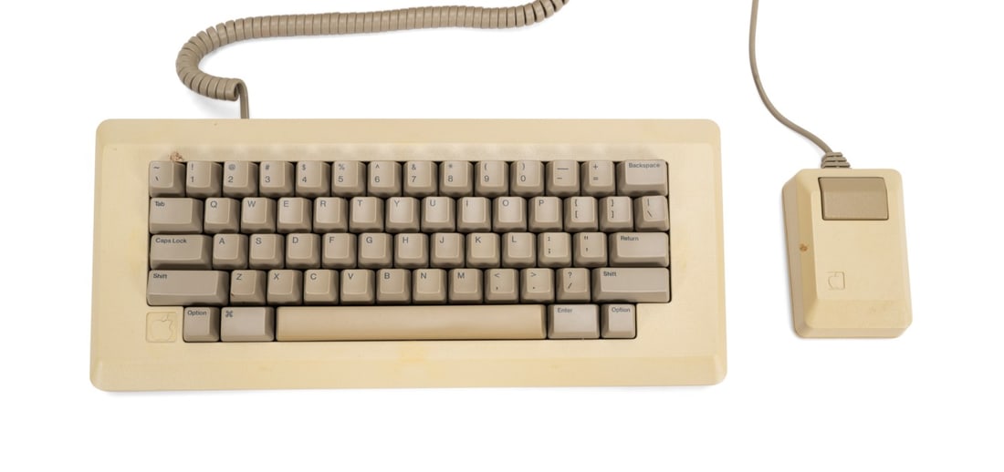 APPLE MACINTOSH M0001 WITH ACCESSORIES - 5
