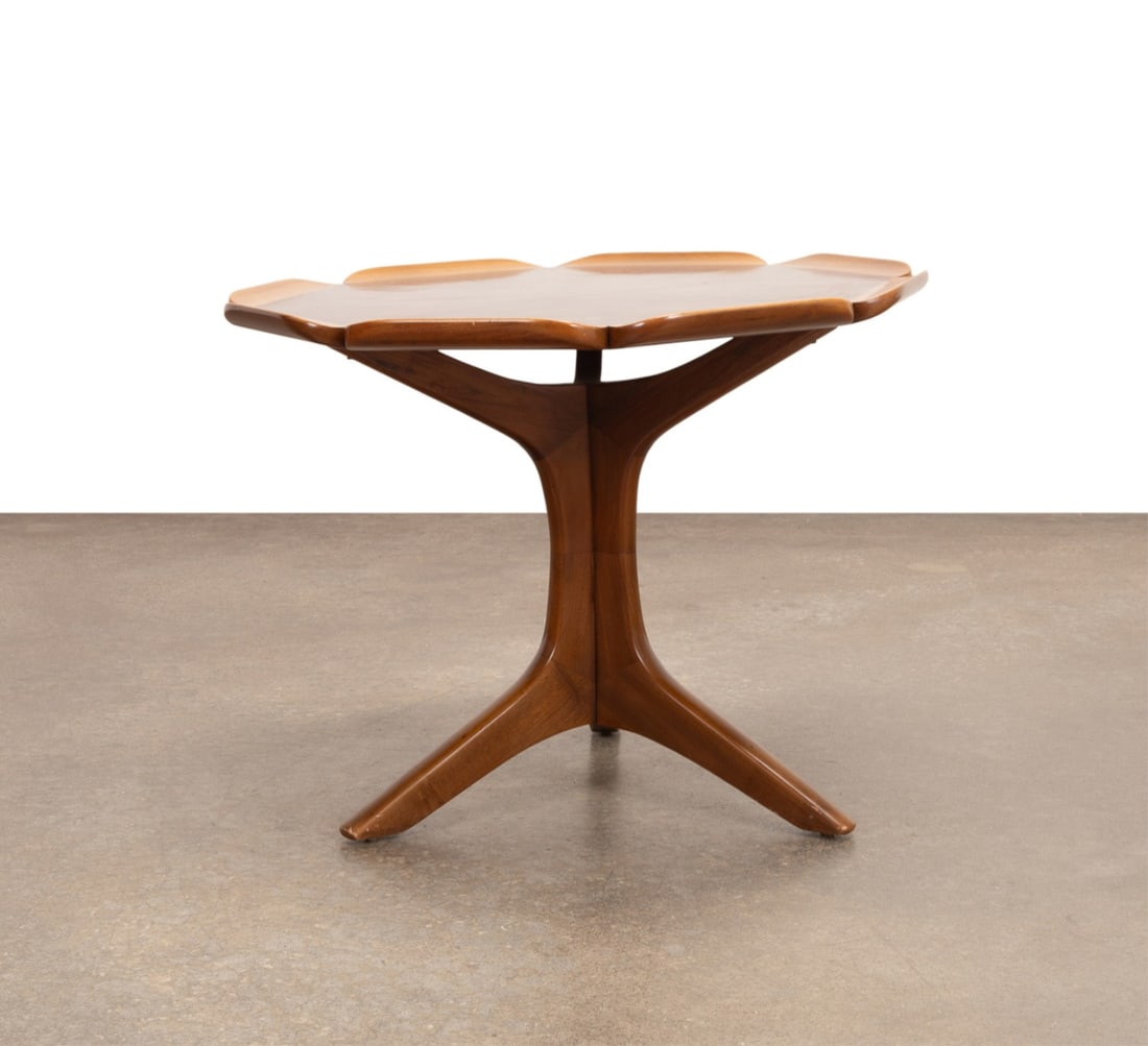 MID CENTURY MODERN TWO-TONE FLORIFORM END TABLE - 3