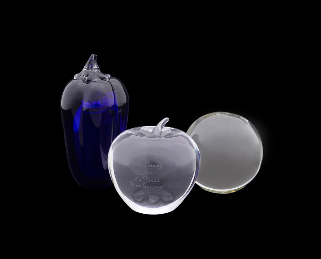 3 CRYSTAL/GLASS PAPERWEIGHTS, INCL. TIFFANY & CO. (1 of 9)
