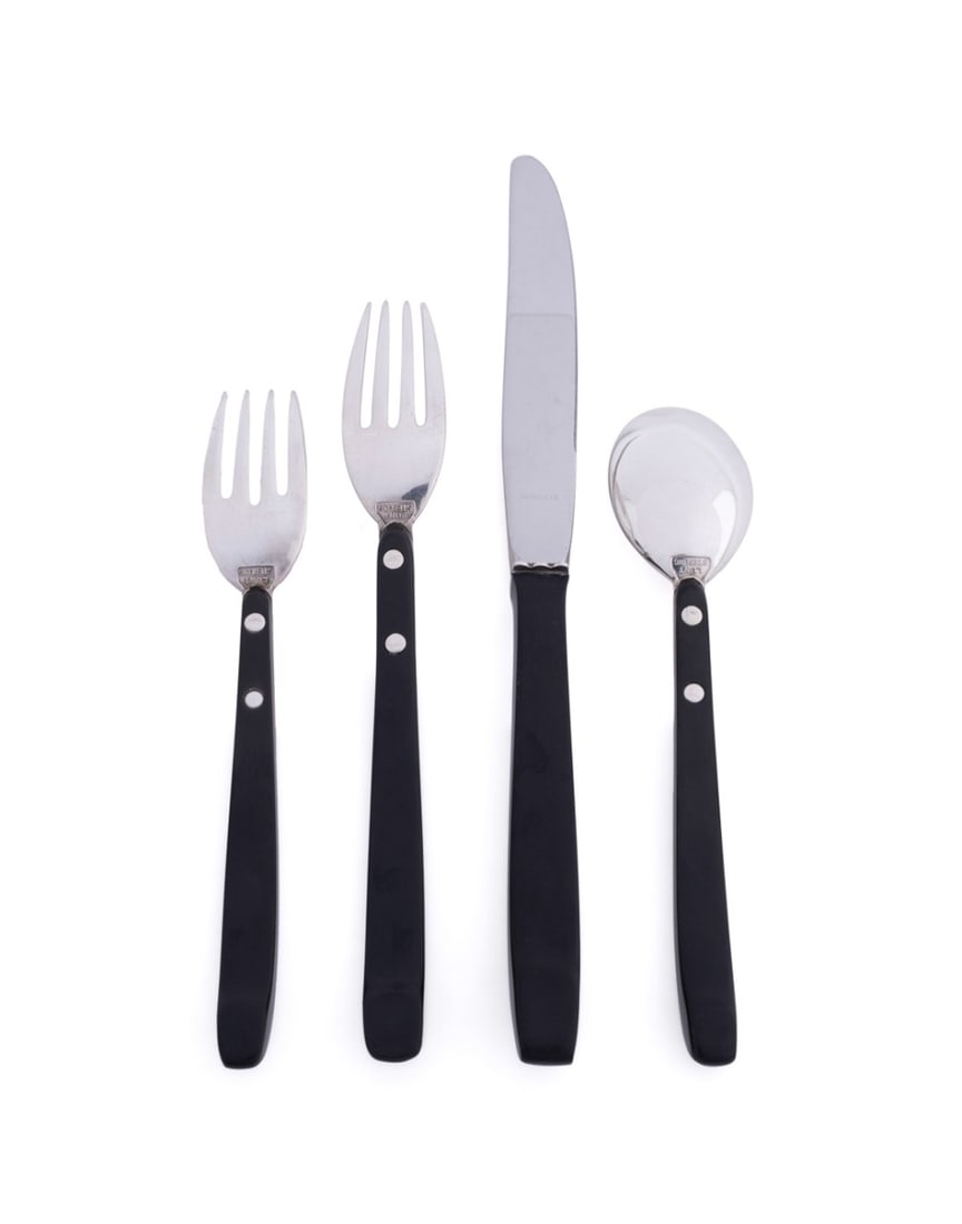 LUNT, 'CONTRAST' SILVER FLATWARE FOR 8 - 11