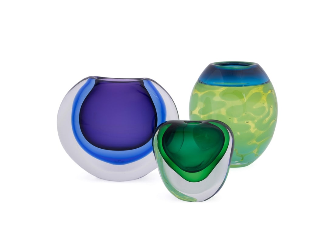 THREE ART GLASS VASES, 2 HOGLUND 1 AKANE MATSUURA (1 of 11)
