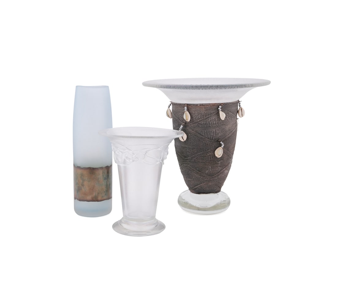 THREE STUDIO GLASS VASES, INCL. DAVID WALLACE (1 of 8)