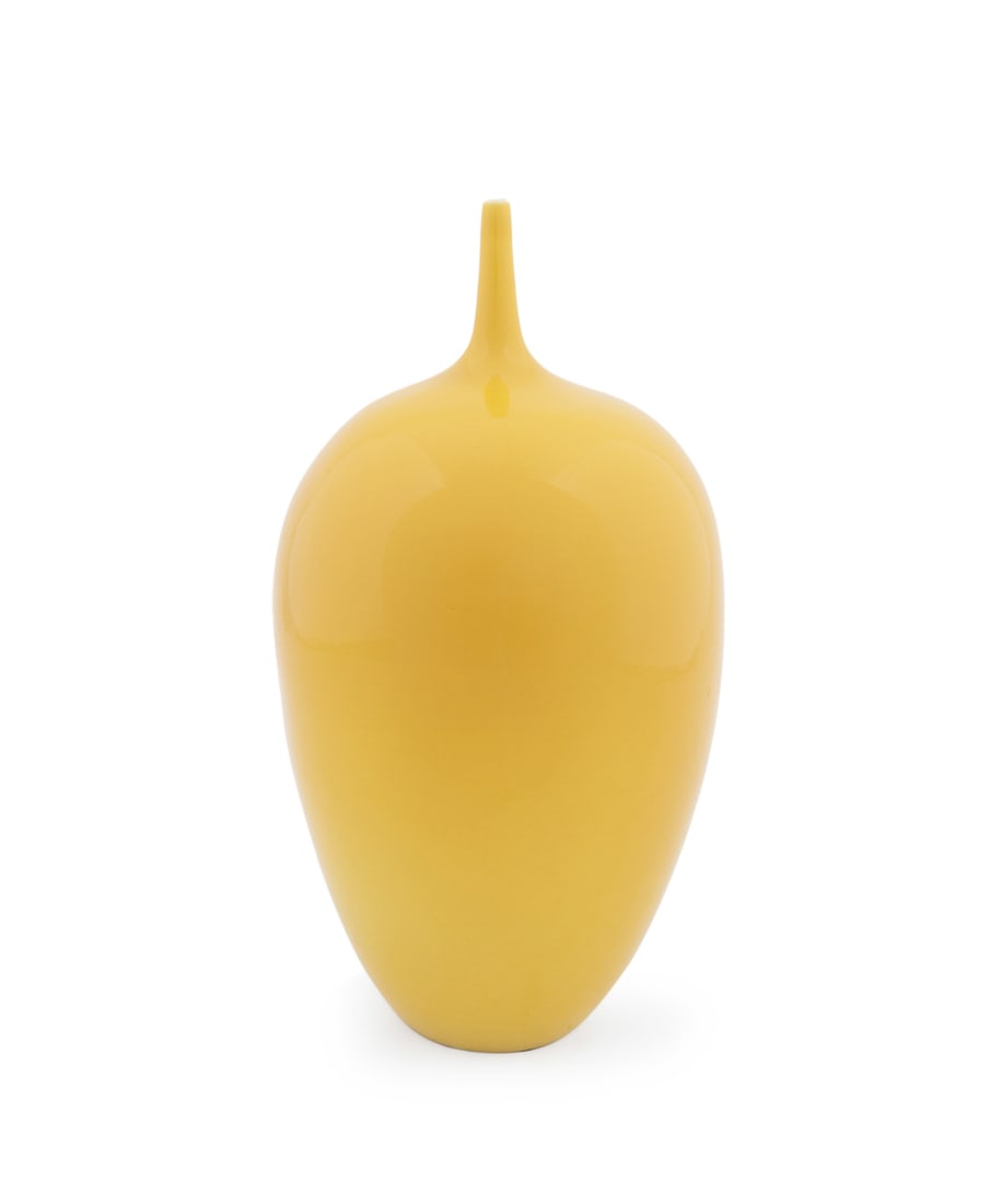 CLIFF LEE, IMPERIAL YELLOW TEARDROP PORCELAIN VASE (1 of 6)