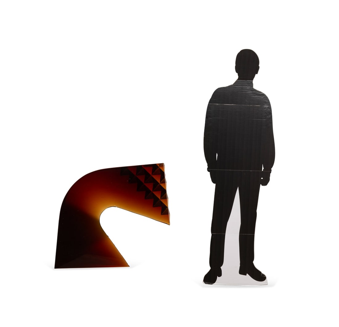 Jan Exnar, Curved Amber Glass Sculpture, 2002 (1 of 13)