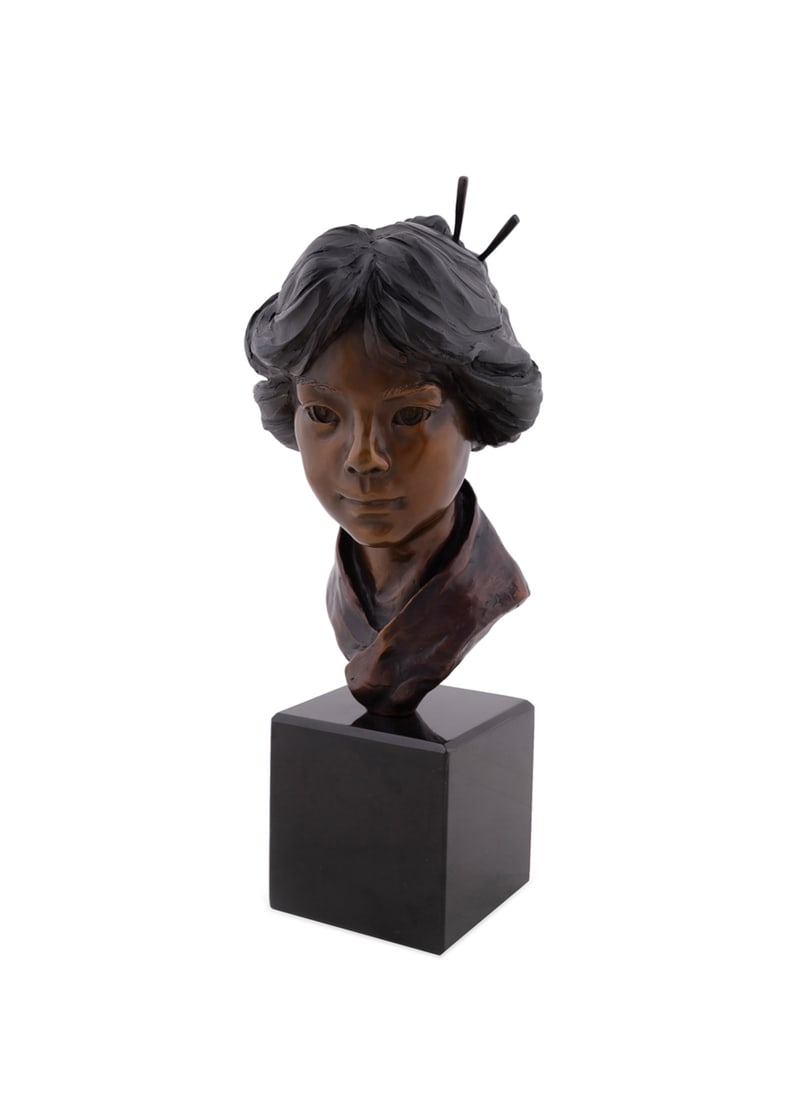 Glenna Goodacre, "Kimiko", ca. 1980s/90s, Bronze: Glenna Goodacre American, 1939-2020 "Kimiko" - circa 1980s-1990s Bronze Signed and numbered 18/25 to reverse, on black stone base. Note: This Lot is accompanied by a 1992 receipt from Nedra, Matteucci