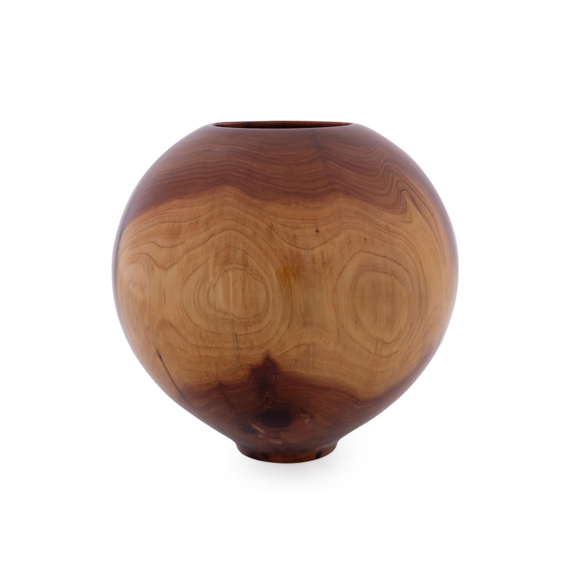 Philip Moulthrop, Turned Red Cedar Bowl: Philip Moulthrop American, born 1947 Turned Wood Bowl Red Cedar Signed, wood species, and numbered 413020 to underside. 9 3/8 x 9 5/8 x 9 5/8 in. (23.8 x 24.4 x 24.4 cm.) Provenance: Private Collecti