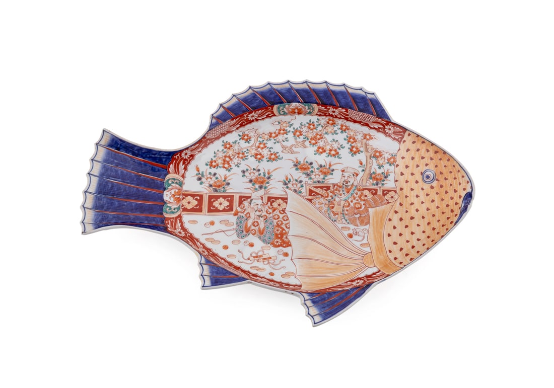Large Imari Fish-Form Porcelain Serving Dish: Large Imari Fish-Form Porcelain Serving Dish Japanese Having floral and figural decoration, with blue and white floral decoration to the underside. Apparently unmarked. Flat: 4 1/2 x 23 1/4 x 15 3/4 i