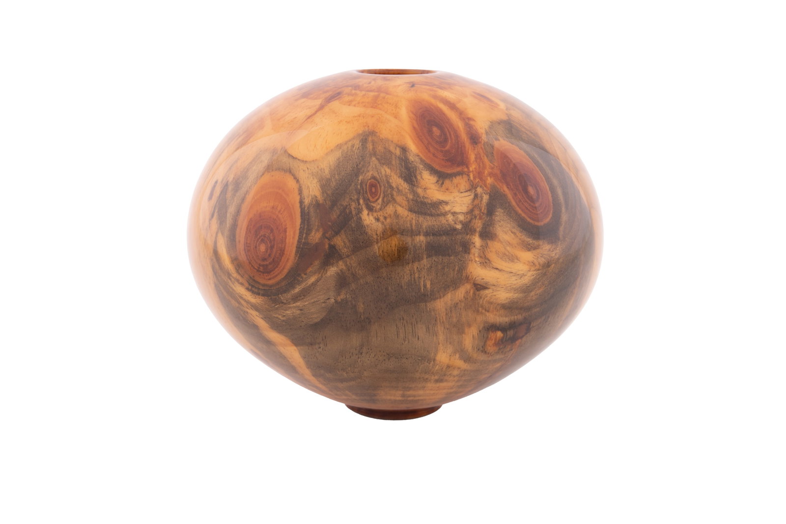 Philip Moulthrop, Turned White Pine Node Bowl (1 of 1)