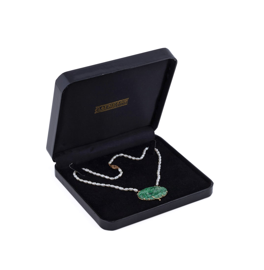 Vintage Rice Pearl Necklace with Jadeite Pendant (1 of 20)