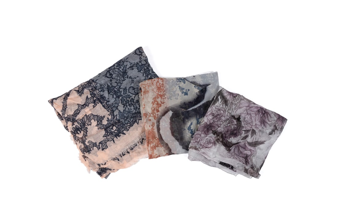 Alexander McQueen, 3 Scarves, Silk & Modal/Cash. (1 of 20)