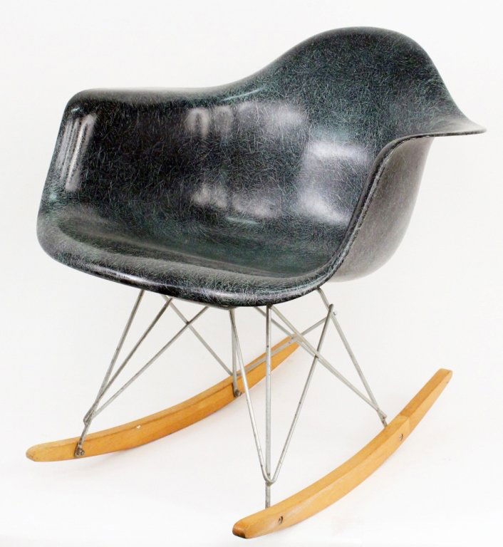 Eames for Herman Miller Rocking Chair (RAR): Mid-century modern Charles and Ray Eames for Herman Miller blue molded plastic reinforced fiberglass rocking chair (RAR) with wooden rocker slats on metal base. Chair with two labels on verso for Herm