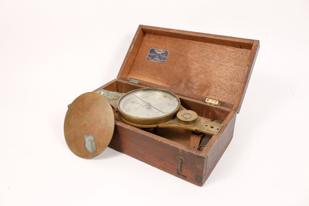 American 19th C. Surveyor's Compass, Knox & Shain: American, mid 19th century (circa 1860s), brass surveyor's compass by Knox & Shain, Philadelphia. 5 inch diameter brass dial with star to North with blue colored steel needle, clamp, silvered compass