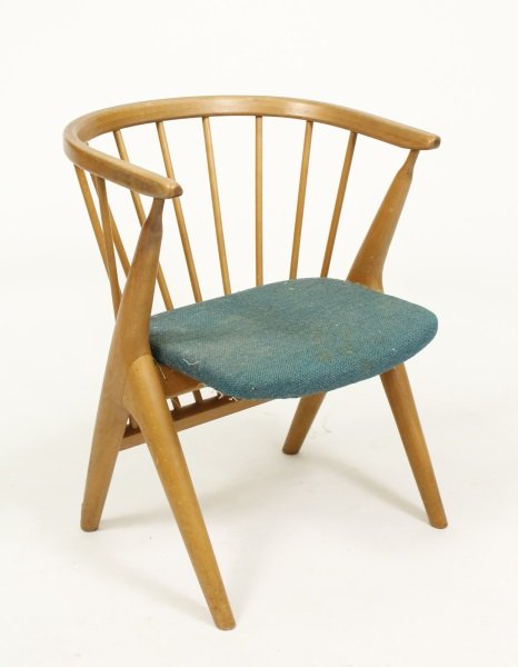 Danish Modern George Tanier Spindle Back Chair: Danish, circa 1959. Danish Modern George Tanier teak spindle back side chair with continuous chair rail and 9 spindle back with green fabric seat. Underside marked with Danish Furniture Maker Control
