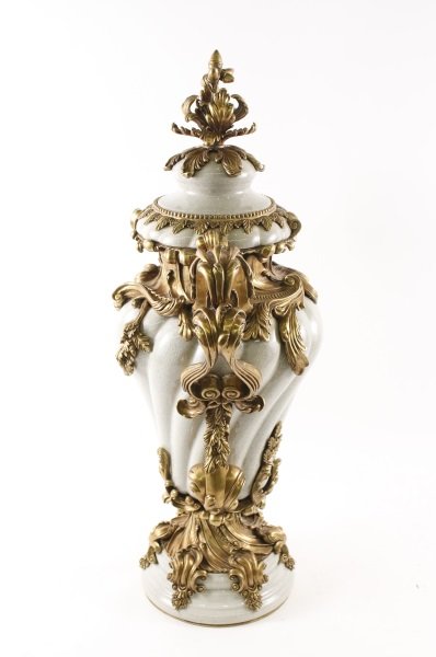 Stanislas Urn in Grey 50 ex main image 1