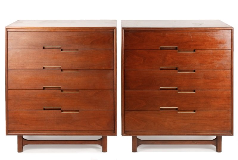 Set of 2 Cavalier MCM Walnut 5 Drawer Chests (1 of 10)