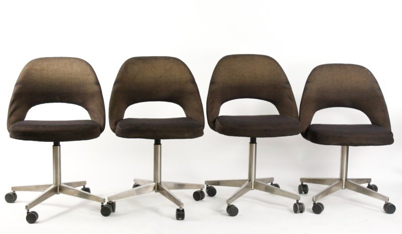 Set of 4 Eero Saarinen for Knoll Office Chairs (1 of 8)