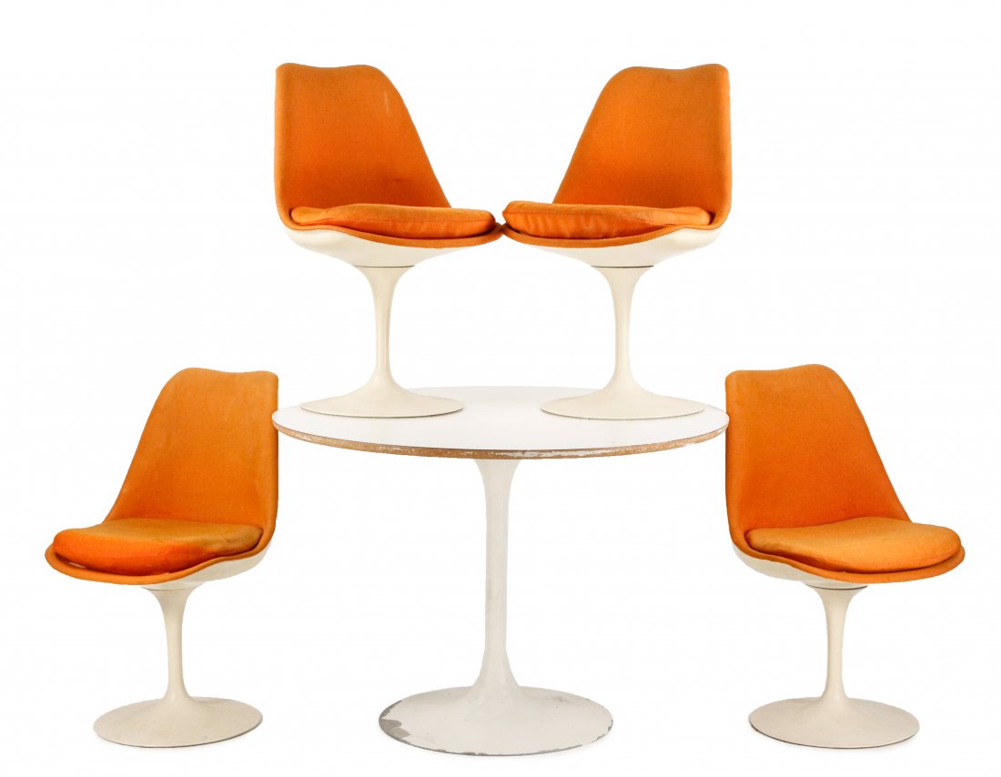 Eero Saarinen for Knoll Tulip Dining Set (1 of 10)