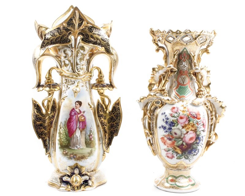Two Palatial Old Paris Porcelain Vases (1 of 6)