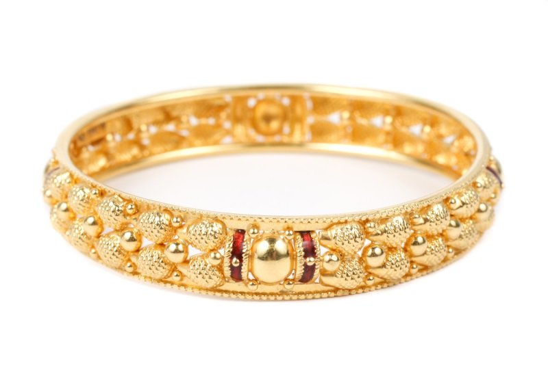 18k Gold Bangle Bracelet w/ Red Faux Enamel (1 of 6)
