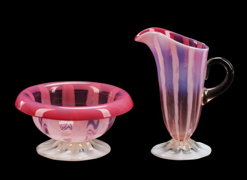 Tiffany Favrile Pink Opalescent Sugar & Creamer (1 of 10)