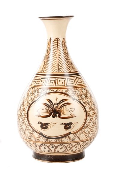 Chinese Yuhuchunping Vase w/ Brown Decoration (1 of 7)