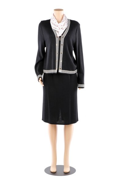 St. John Collection Skirt Ensemble w/ Silk Scarf (1 of 9)