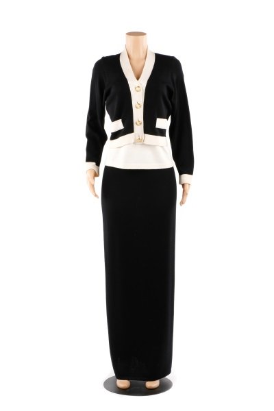 3 Piece Ladies St. John Black & Cream Ensemble (1 of 10)