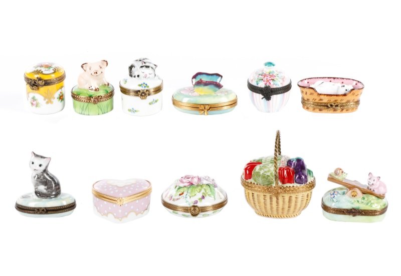 Group of 11 Limoges Hand Painted Diminutive Boxes (1 of 7)