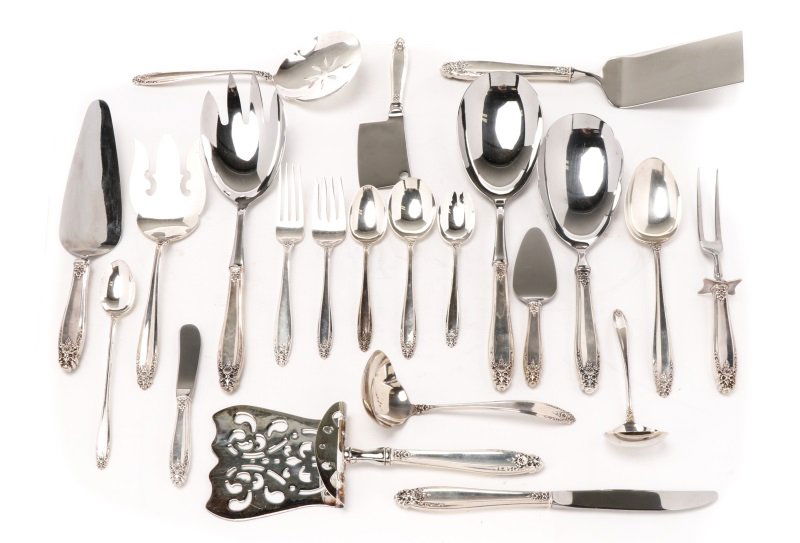166 Pc. International Sterling 'Prelude' Flatware (1 of 8)
